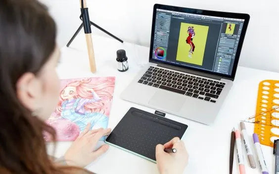 Wacom Intuos Petite USB & Bluetooth – Pistache (CTL-4100WLE-S)